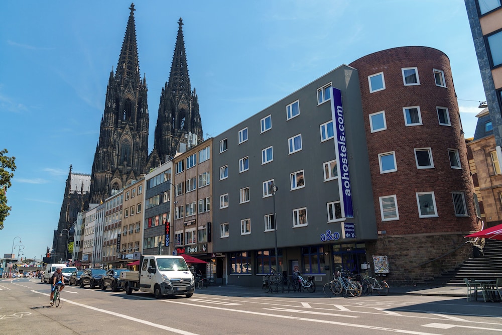 a&o Koln Dom 53/56