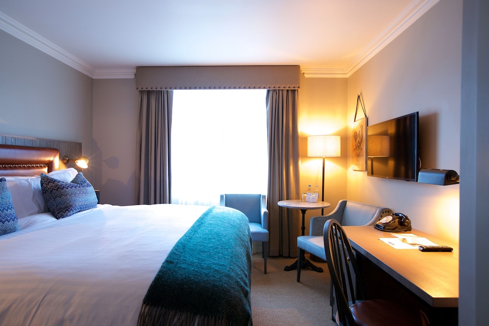 White Horse Hotel 12/46