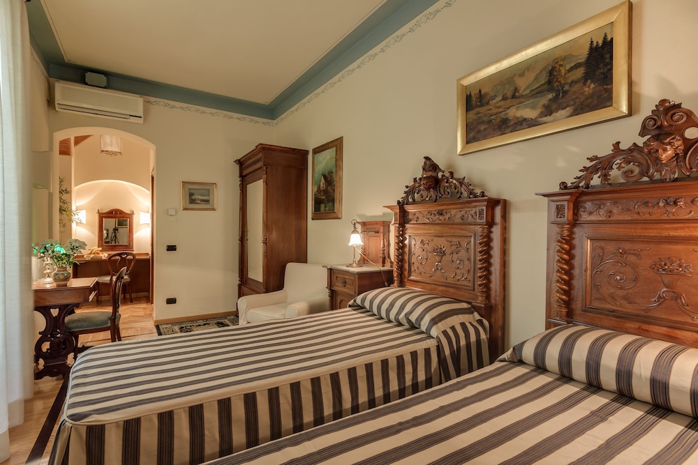 Hotel Morandi Alla Crocetta 7/60