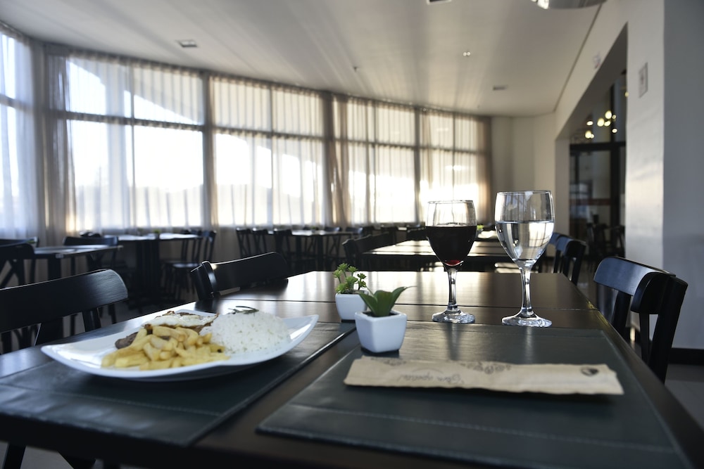 Hotel Rainha dos Apostolos 26/46