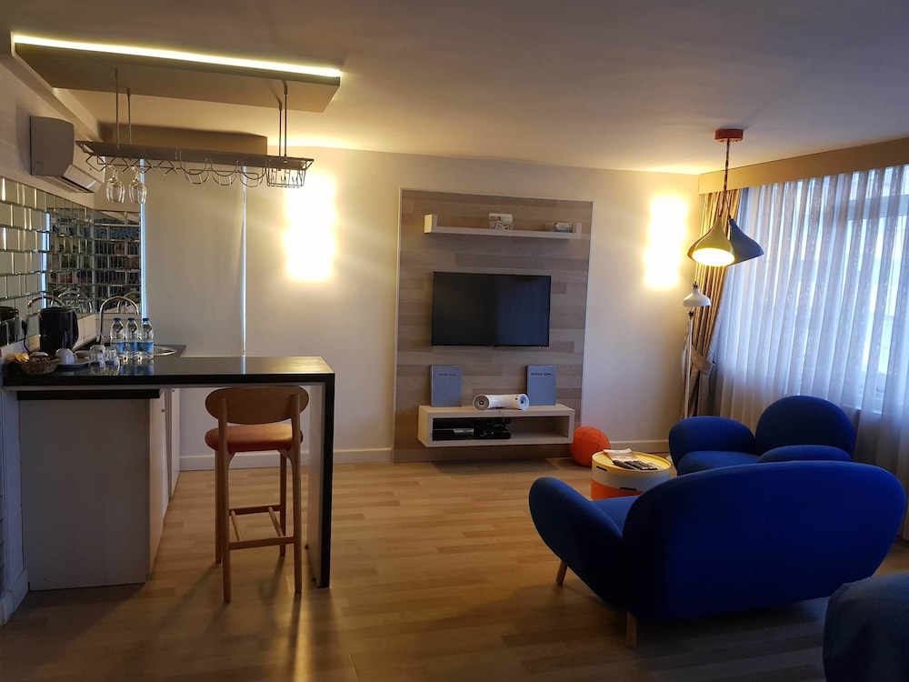Melek Hotels Moda 36/62