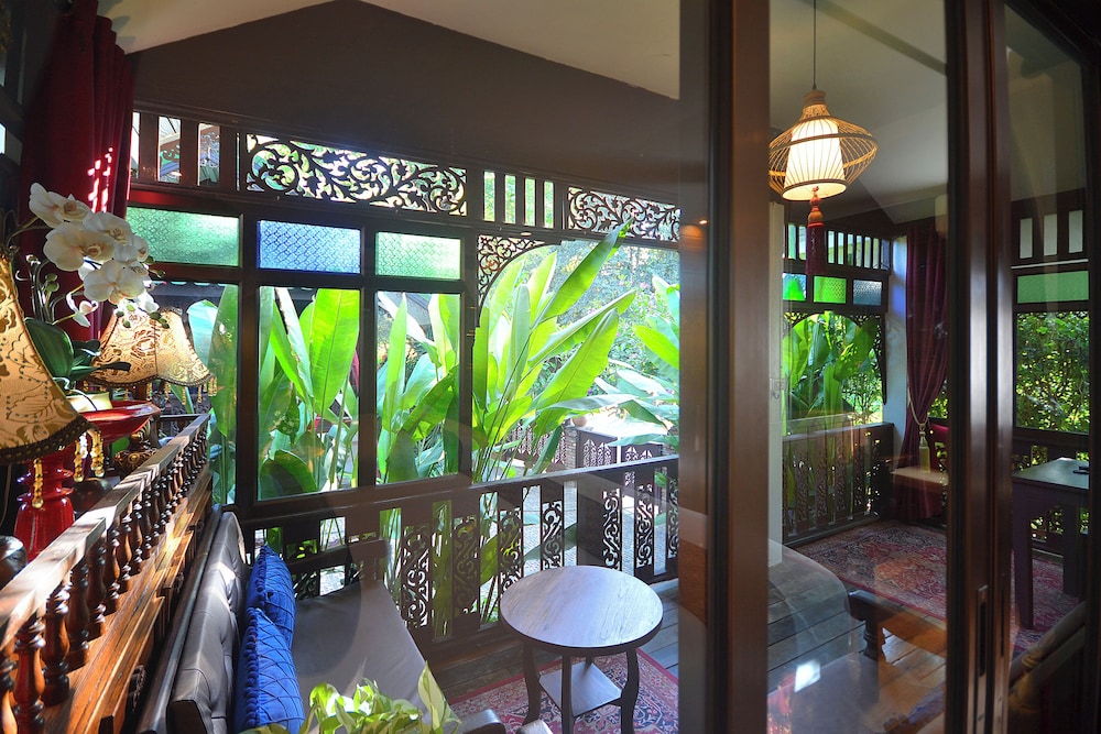 Thai Thai Sukhothai Resort 55/68