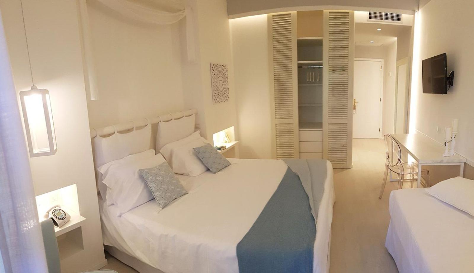 غرفة سوبيريور ثلاثية، HOTEL GABBIANO BEACH 7/10