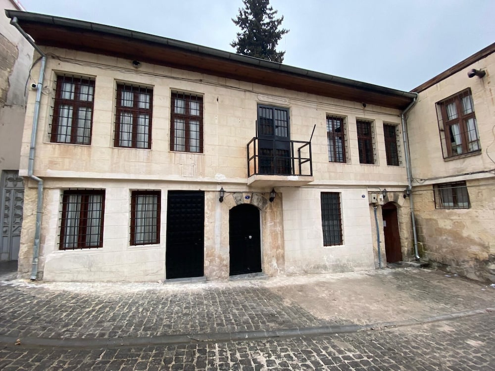 Gaziantep Kurtulus Konagi 4/27