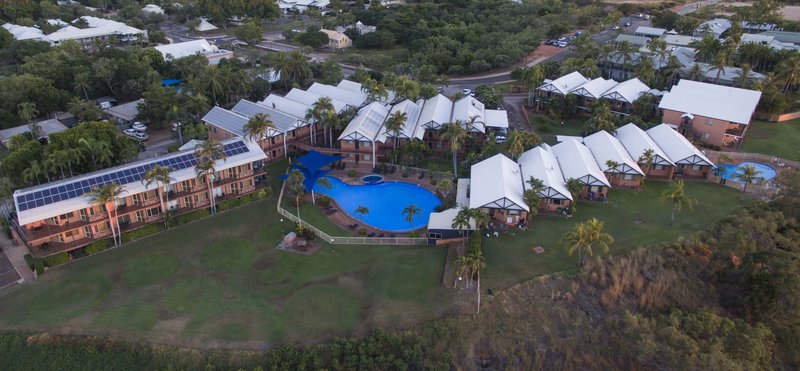 Moonlight Bay Suites 38/41