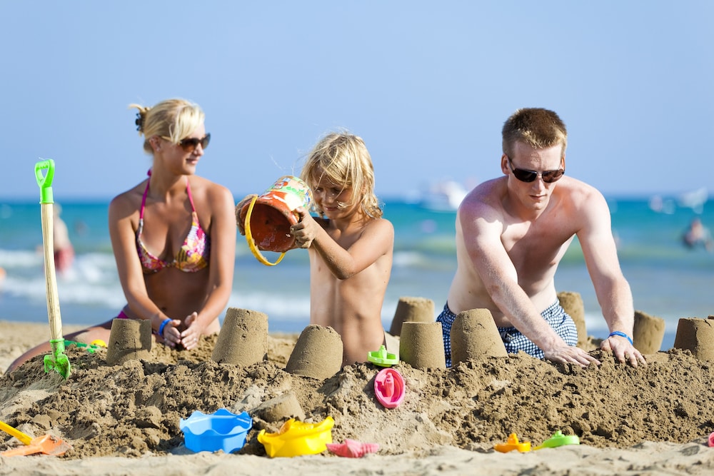 Terrace Beach Resort 25/35