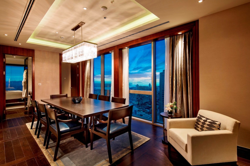 Hilton Istanbul Bomonti Hotel & Conference Center 77/91
