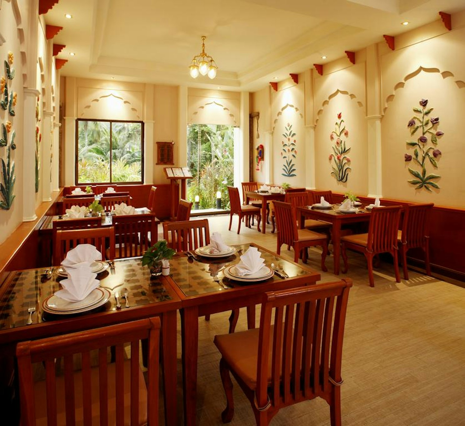 Horizon Karon Beach Resort And Spa 31/35