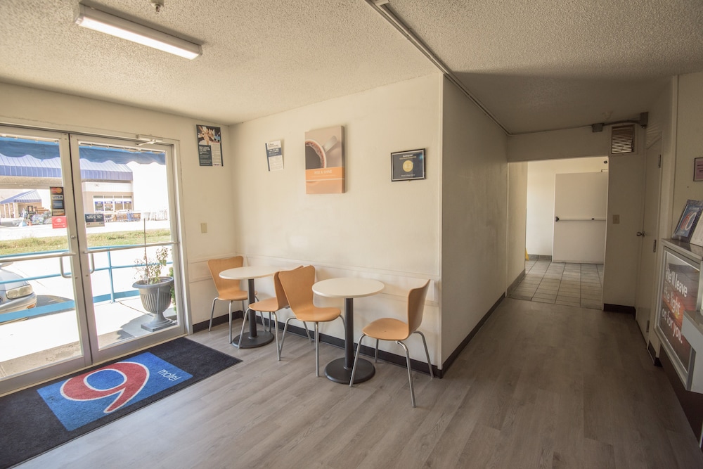 Motel6 New Iberia, LA 46/58