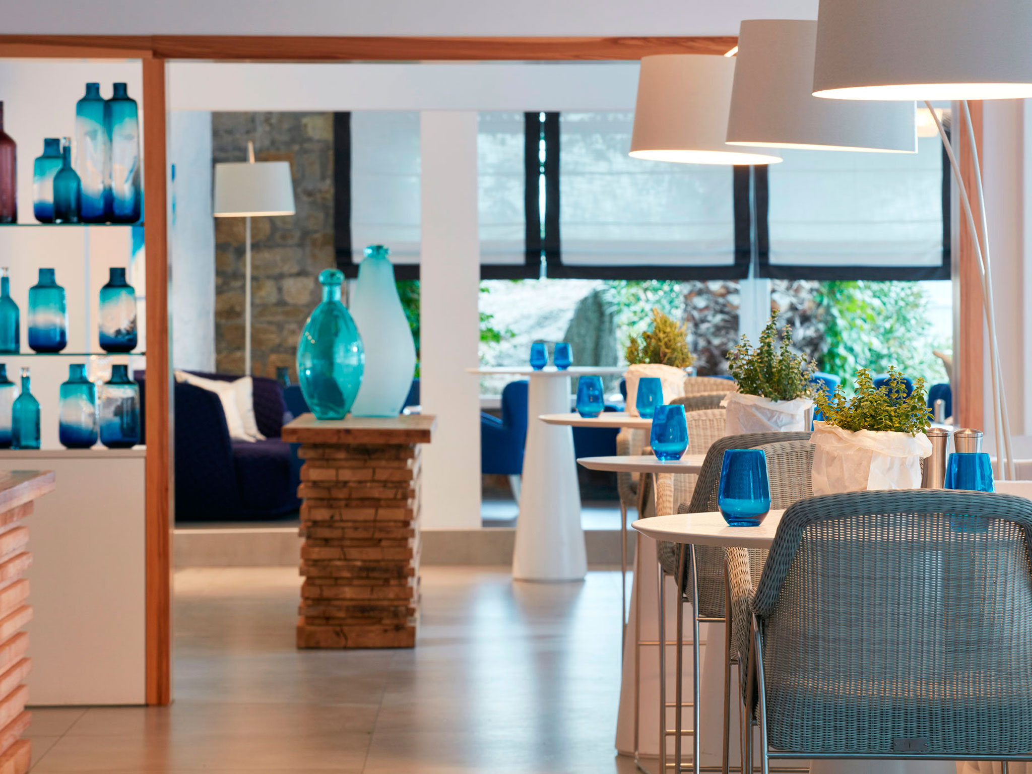 Myconian Ambassador Relais and Chateaux 30/47