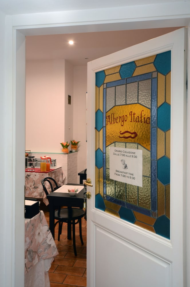Albergo Italia 4/42