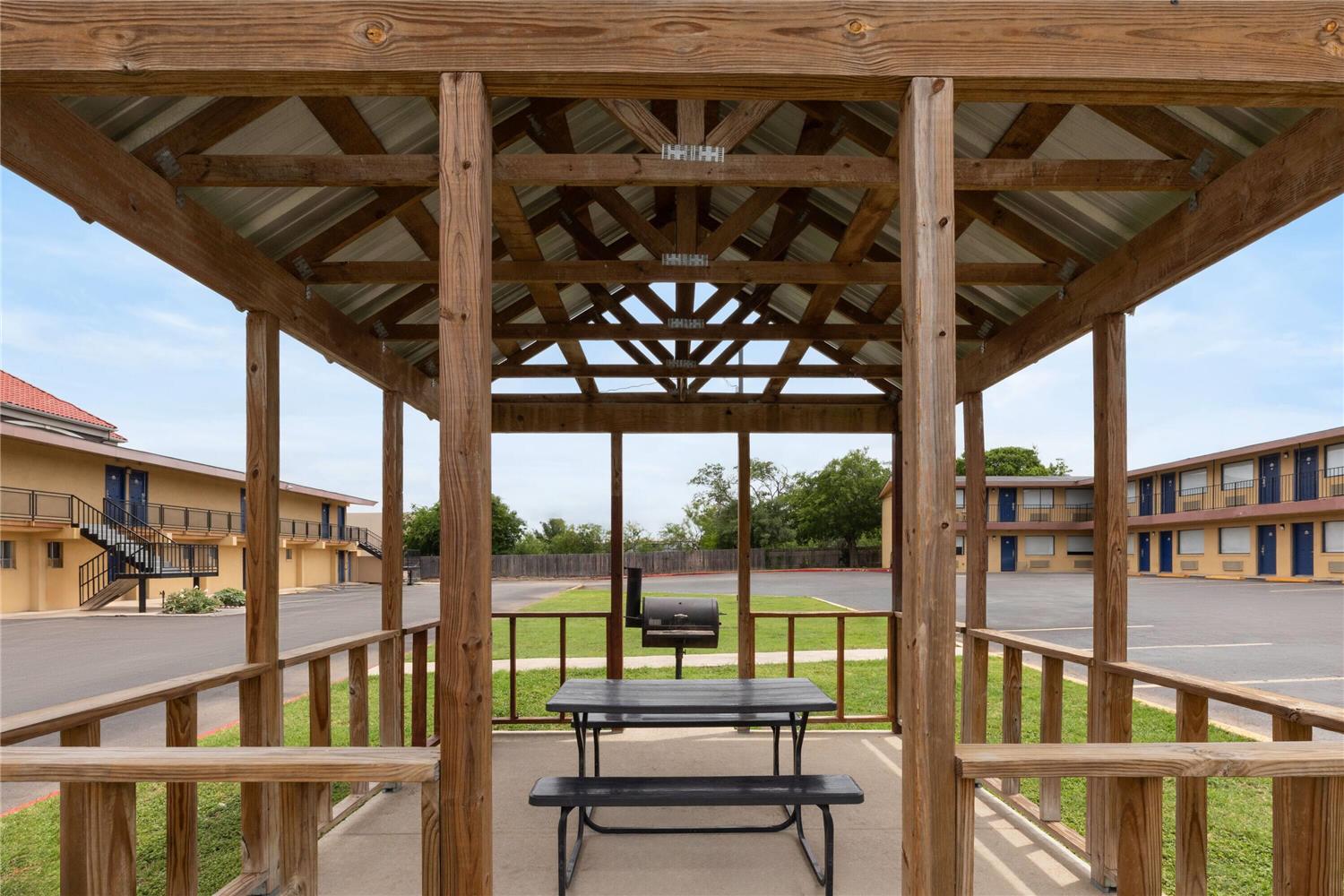 Travelodge By Wyndham New Braunfels 22/22