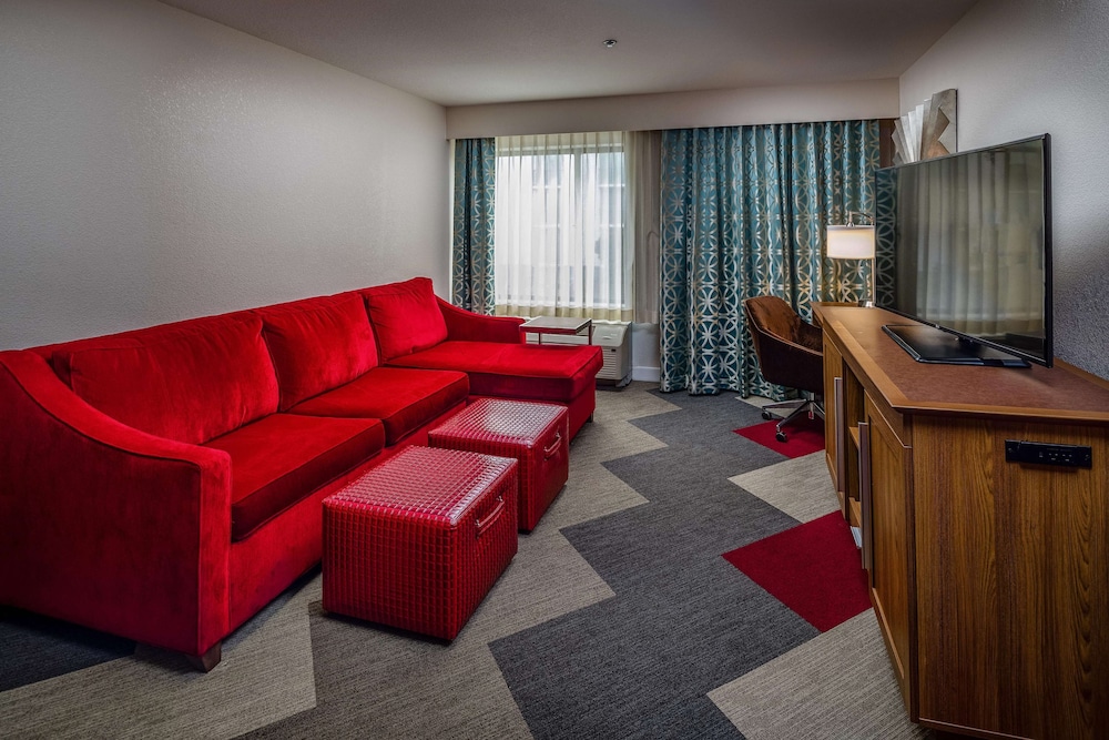 Hampton Inn San Francisco Airport 40/61