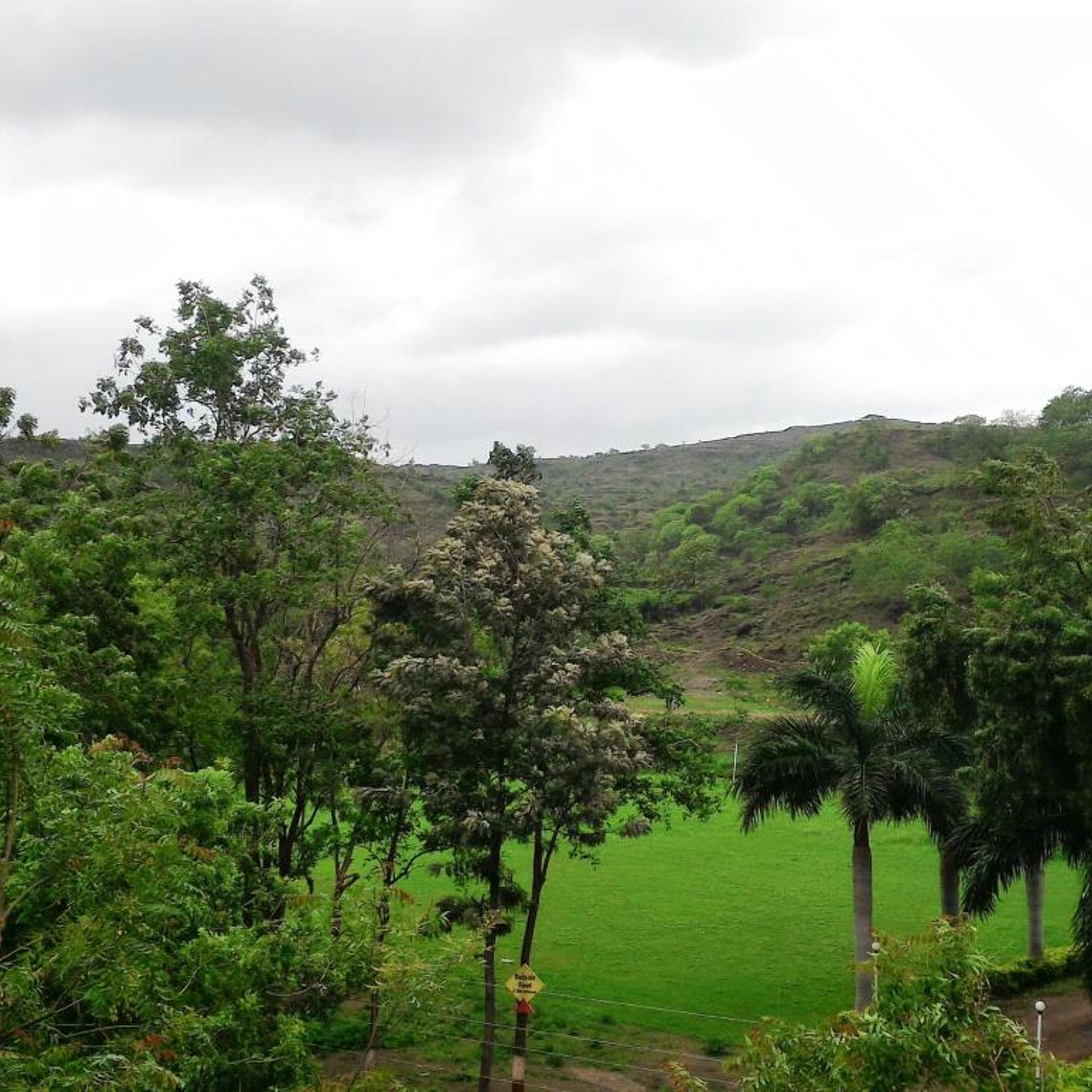 Hiranya Resorts 26/45