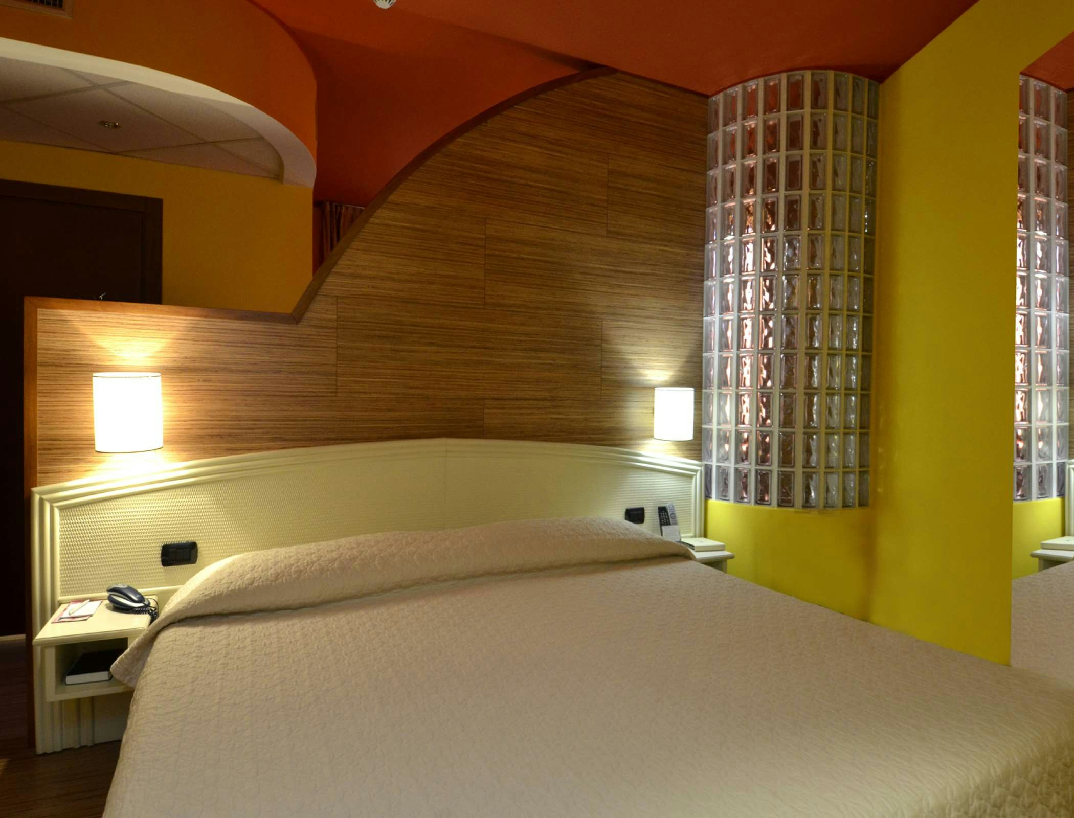 Welcome Hotel 23/45