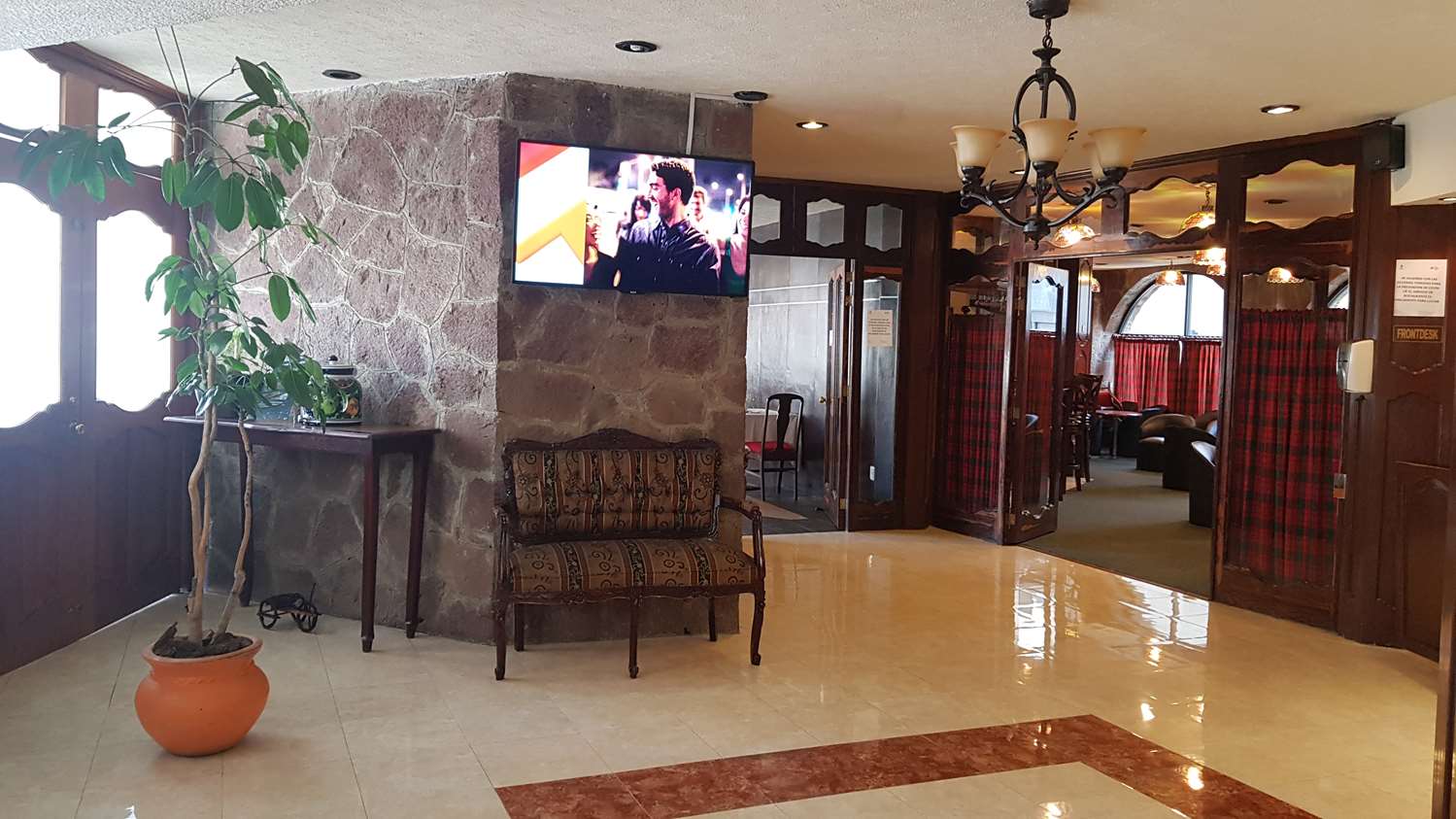 Best Western Toluca 8/35