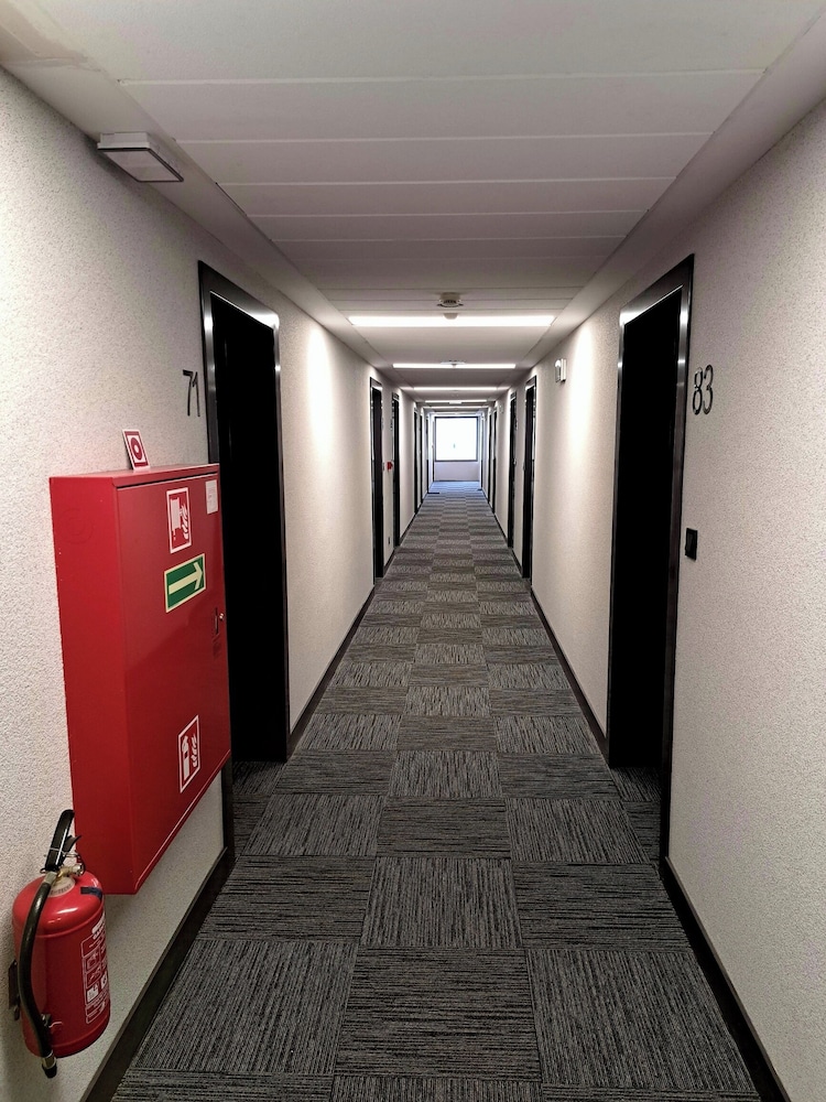 Hotel Sympozjum 42/50