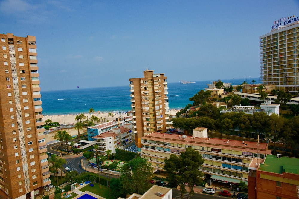 Sonrisa Apartments 46/50