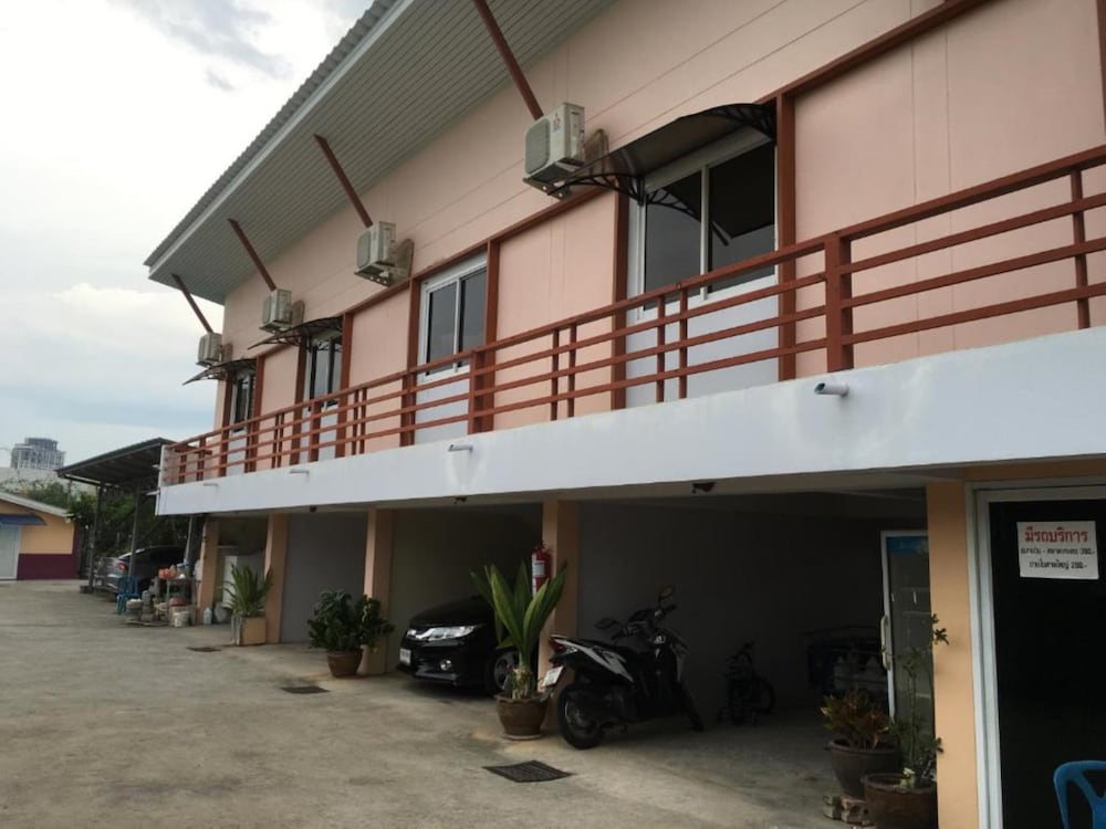 The Star Villa Resort 6/24