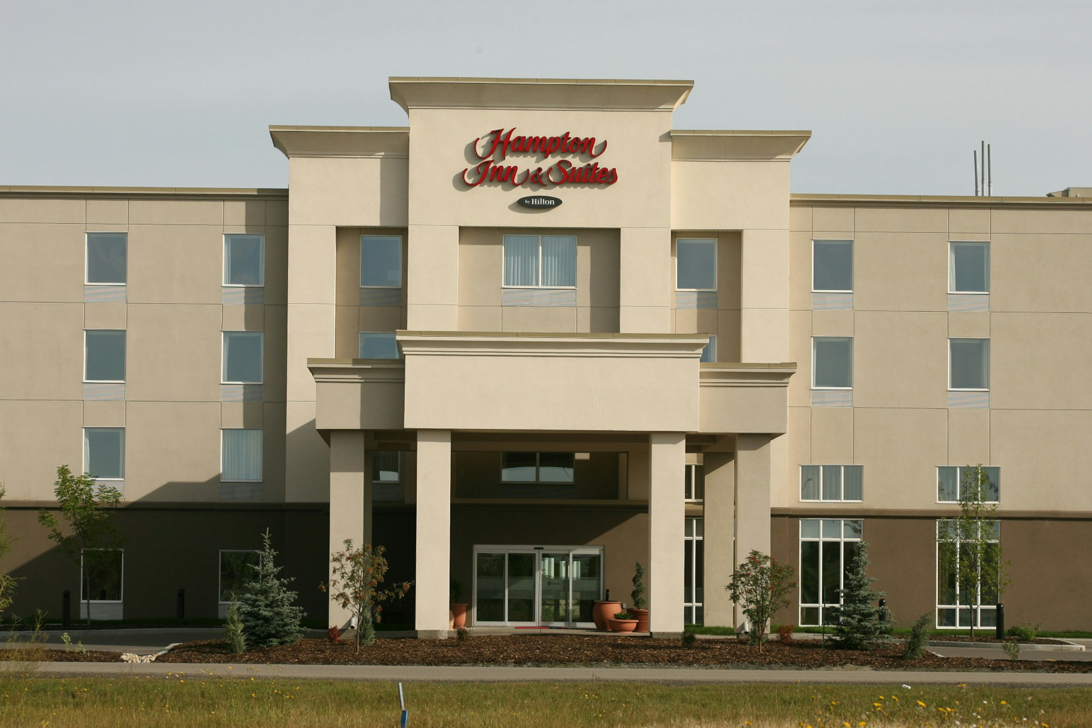 Hampton Inn Suites By Hilton Red Deer 1/38