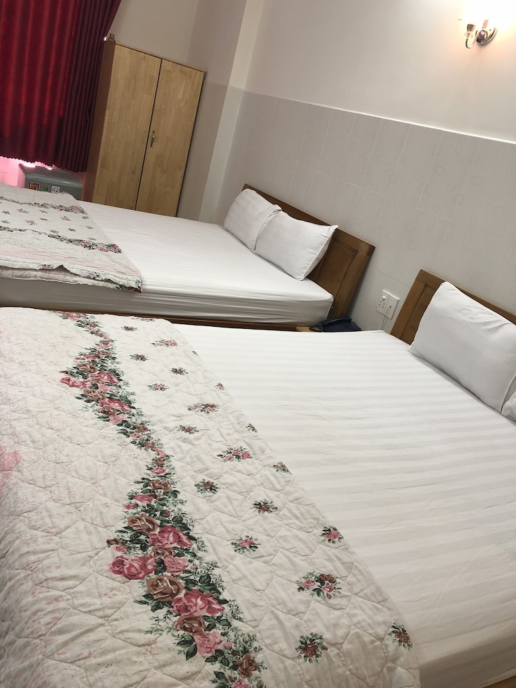 Saigon River Hotel 7/22