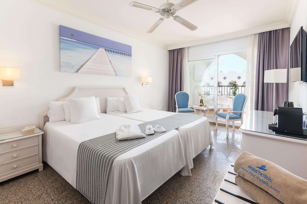 Hotel Mac Puerto Marina 14/49