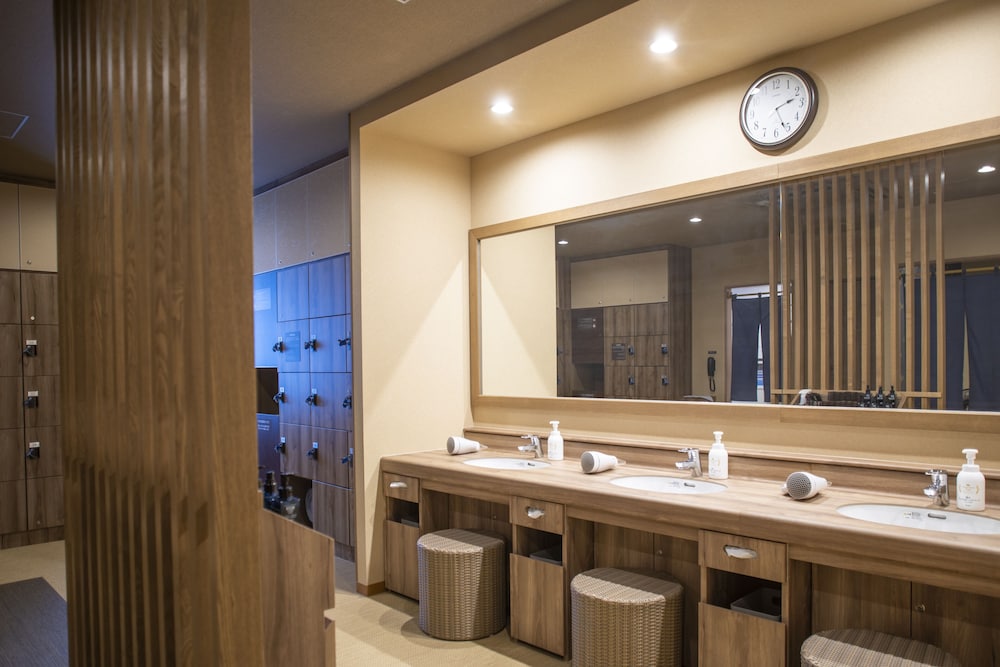 Dormy Inn PREMIUM Nagasaki Ekimae 48/50