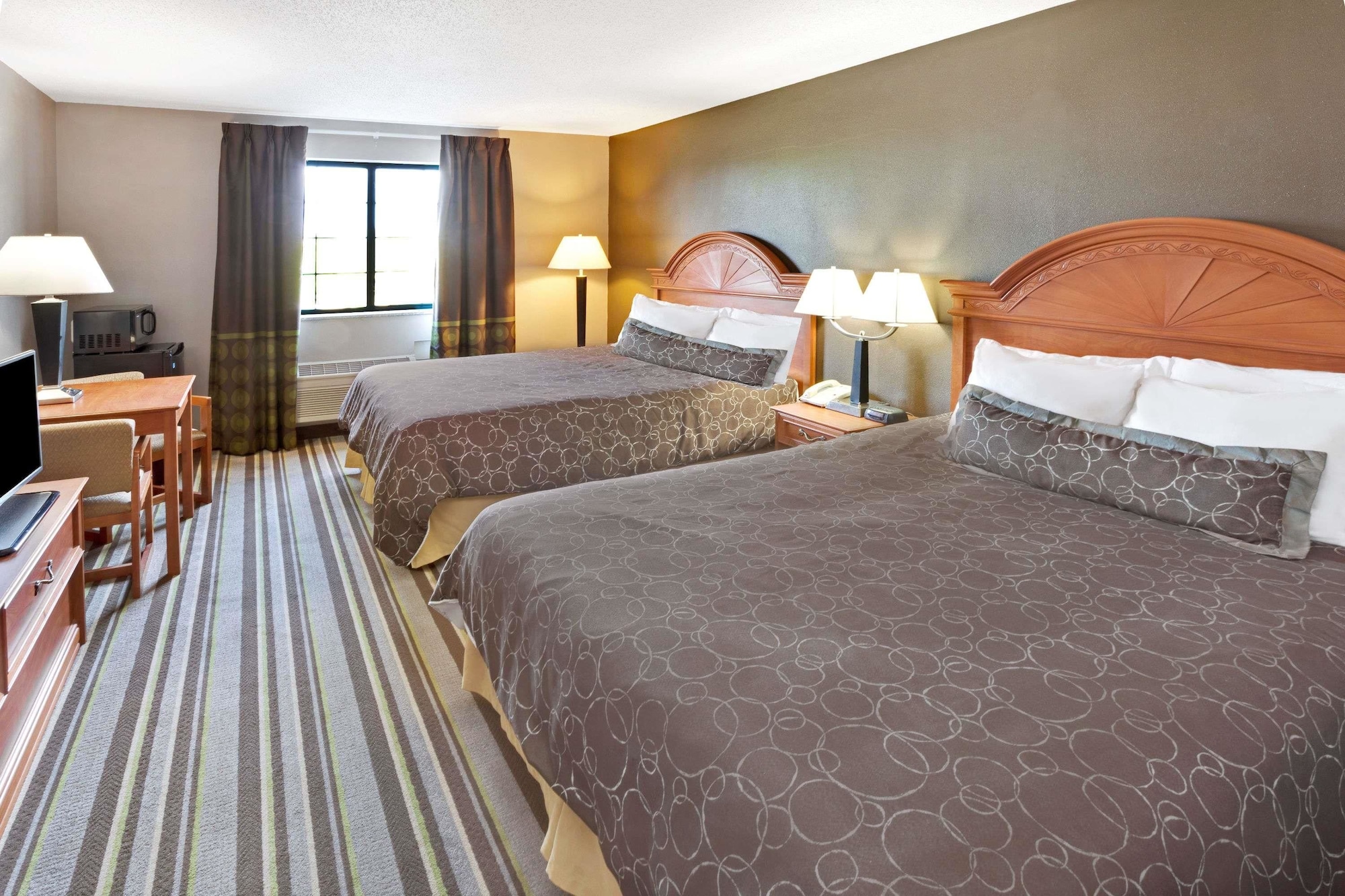 Studio, Suite, 2 Queen Beds