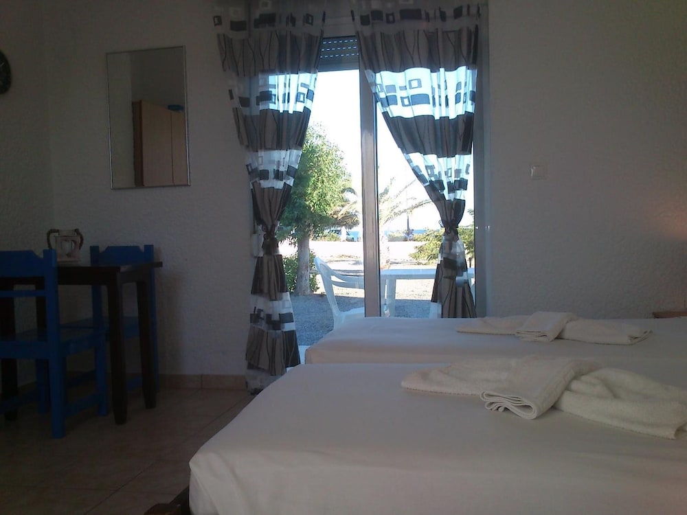 Kiotari Beach Apartments 10/39