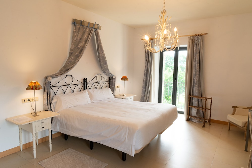 Hotel Villa Marcilla 19/67