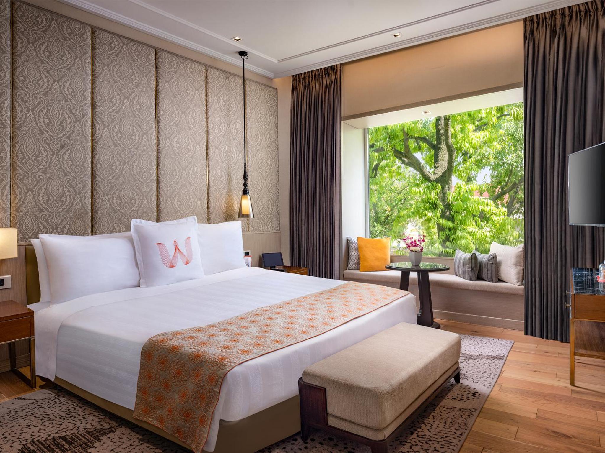 Executive, Suite, King Bed
