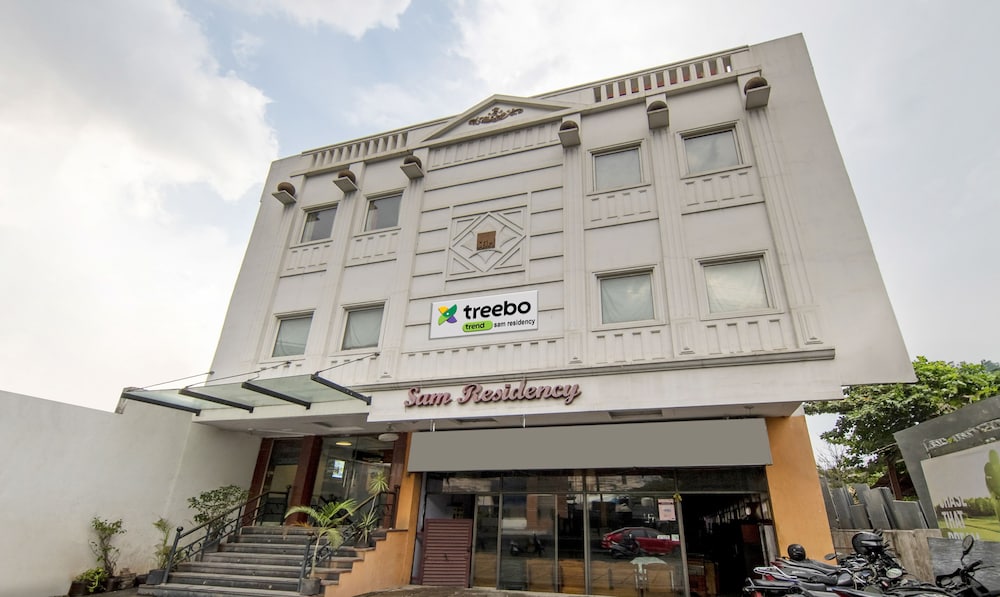 Treebo Trend Sam Residency 4/50