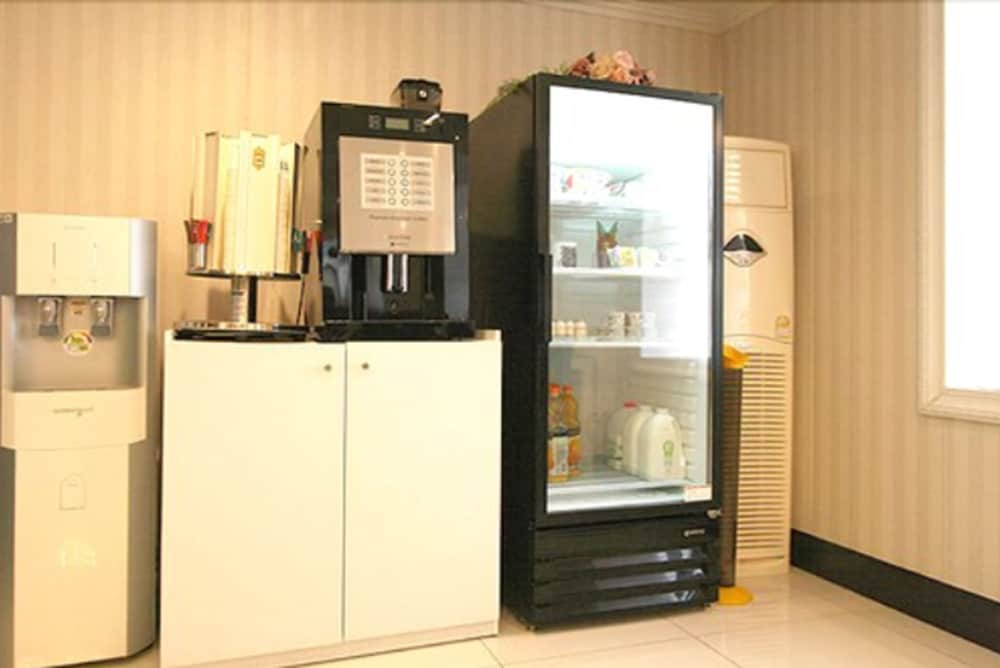 Olympic Hotel photo2