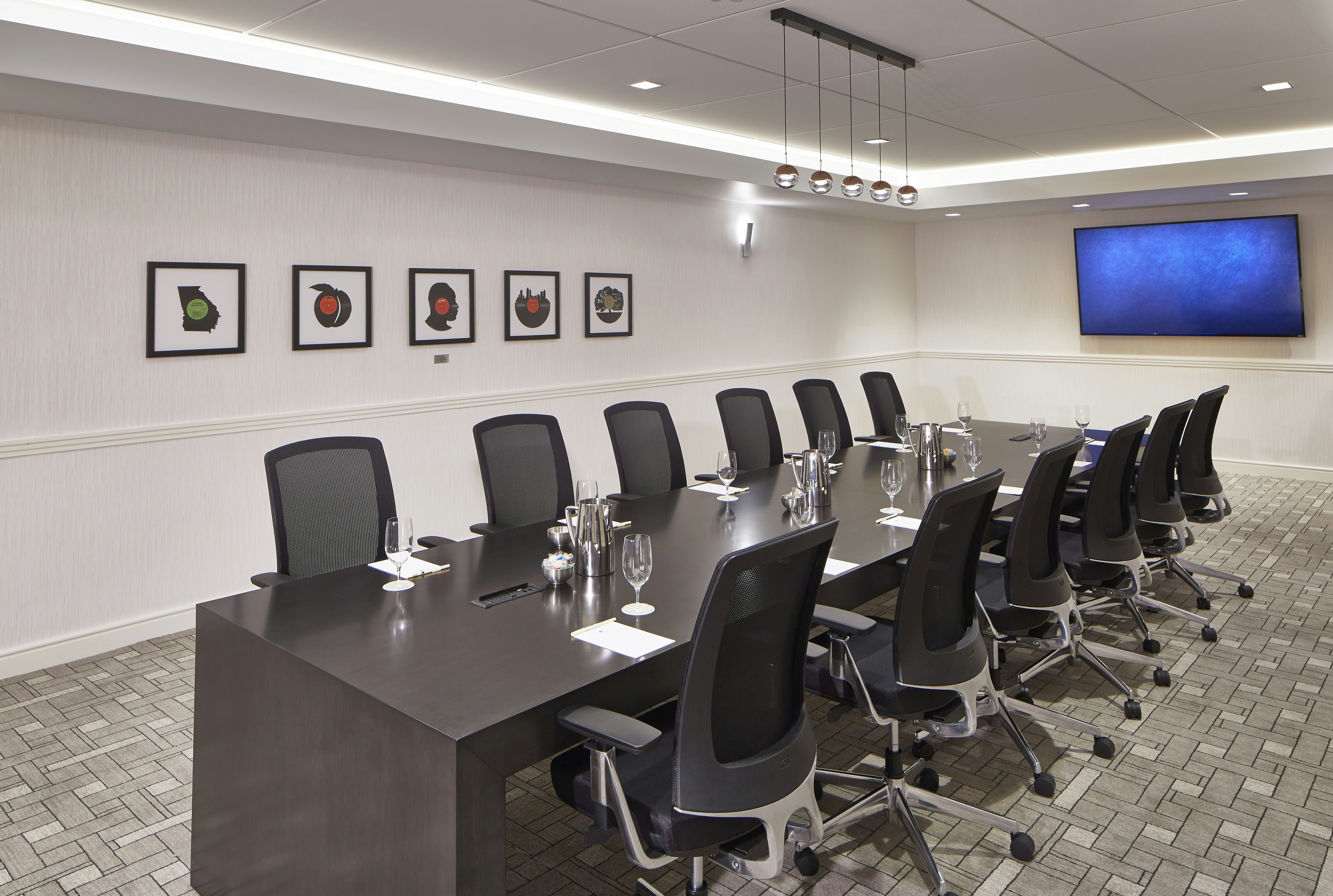 Doubletree By Hilton Atlanta Perimeter Dunwoody 44/59