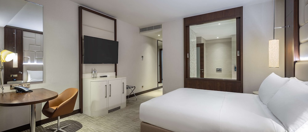 Presidential, Garden, Suite, 2 King Beds, Kitchenette