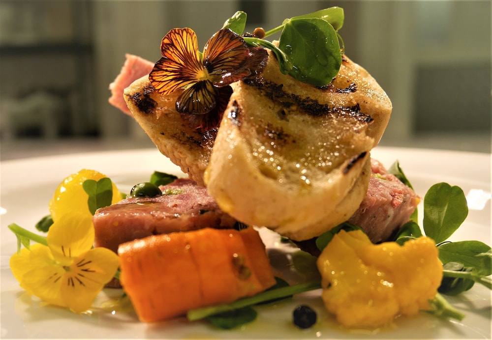 NOVOTEL LONDON STANSTED AIRPORT 16/69