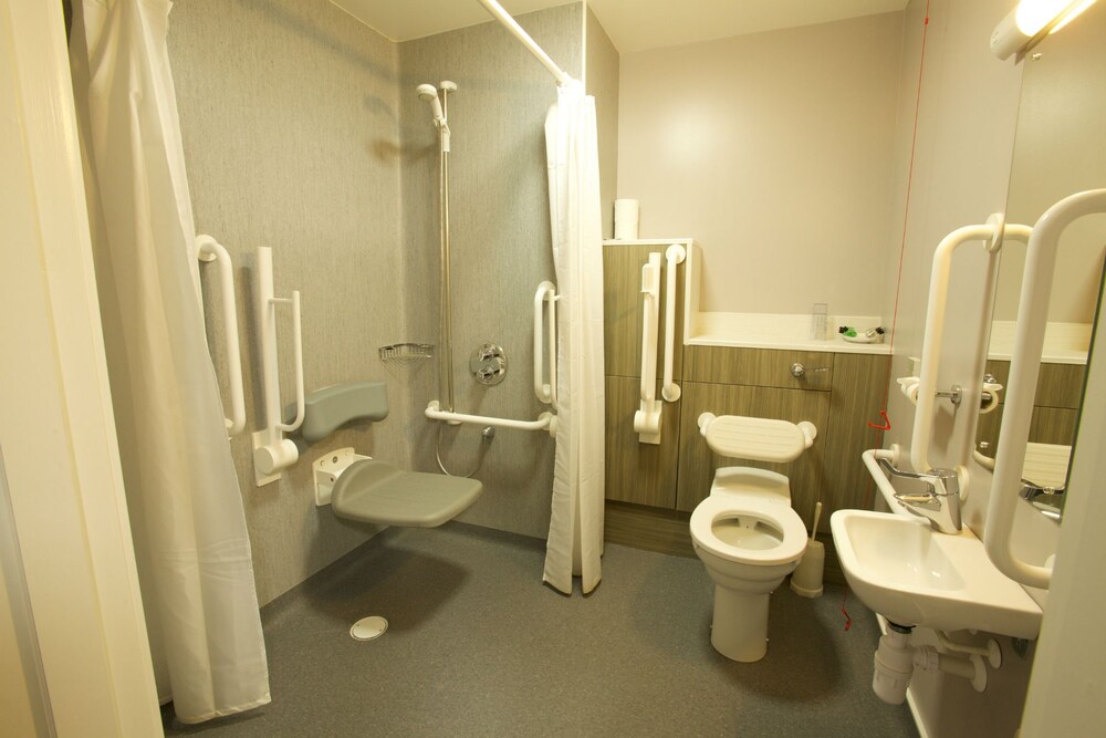 Ayre Hotel 15/40