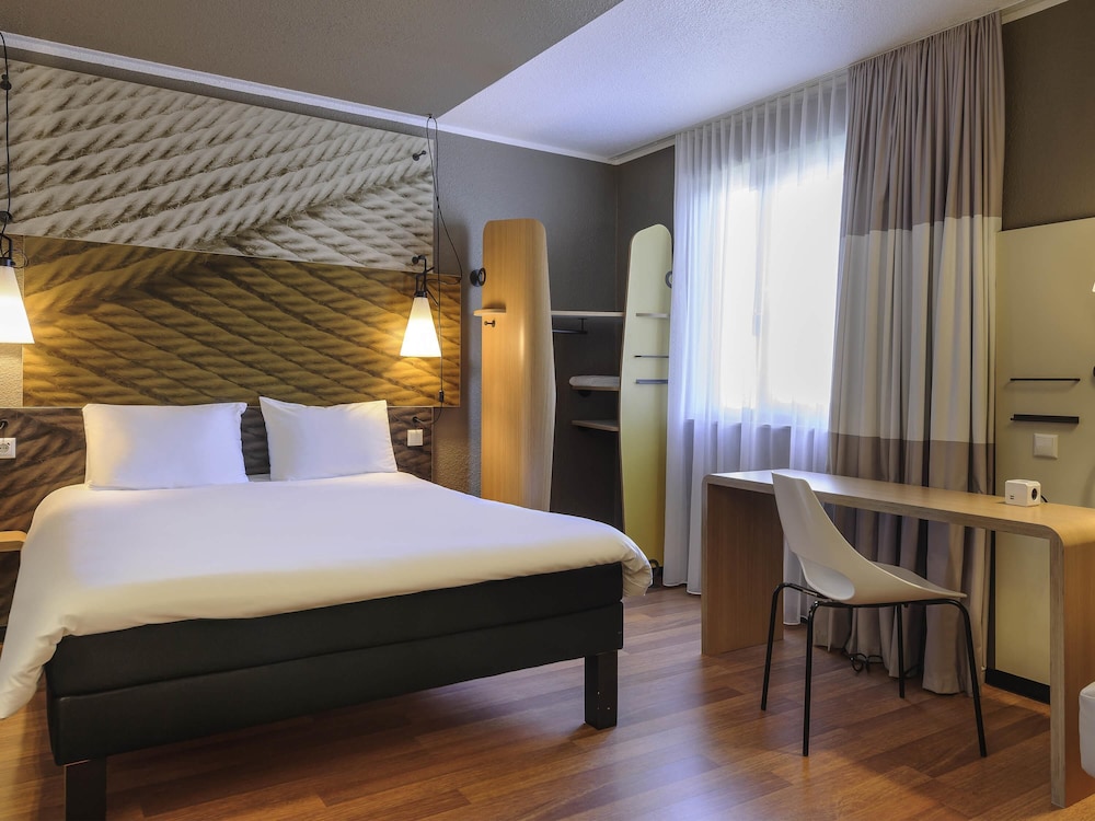 IBIS BERLIN MITTE HOTEL 20/73