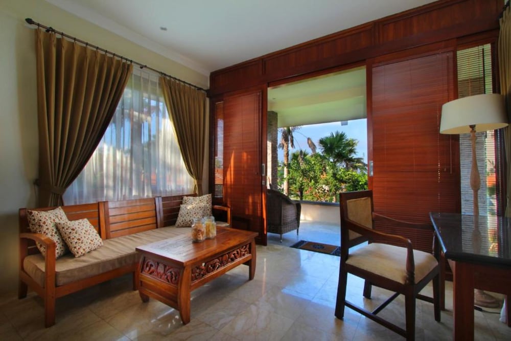 Amarta Beach Retreat By Nakula 30/50