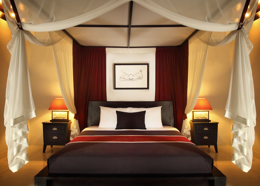 SAMAJA BEACHSIDE VILLAS 34/76