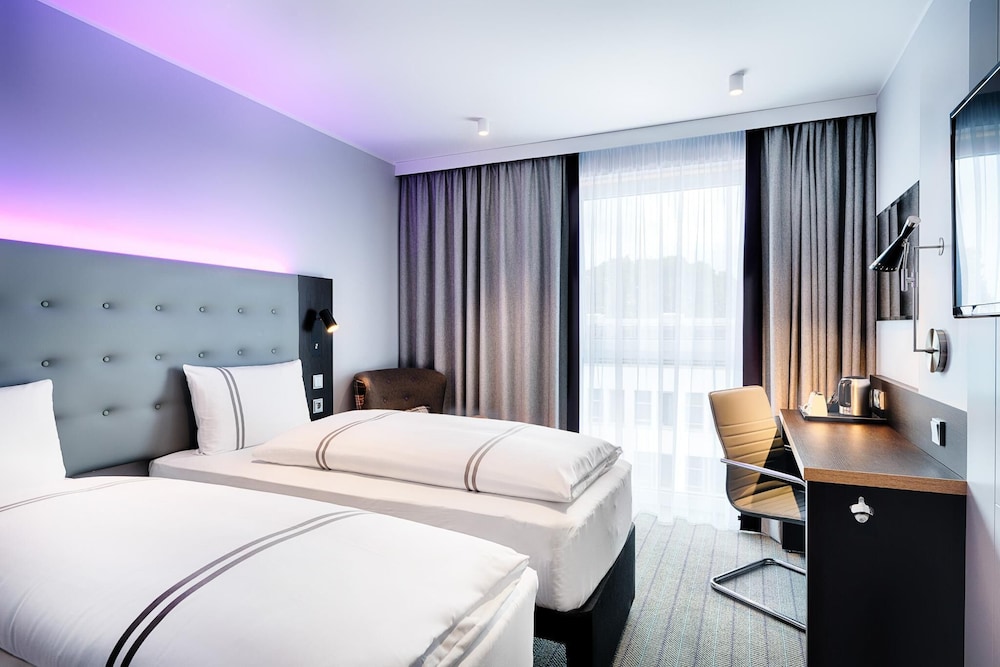 غرفة قياسية بسرير مزدوج أو سريرين منفصلين، Premier Inn Lubeck City Centre 3/10
