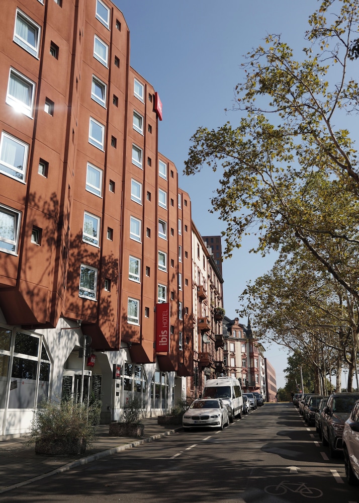 Ibis Frankfurt Centrum 7/75
