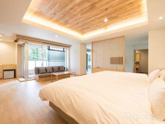 Semi Room, Family Suite, 2 Semi Double Beds
