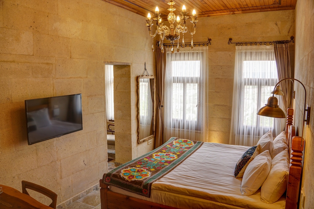 PREMIUM, SUITE, MANSION
