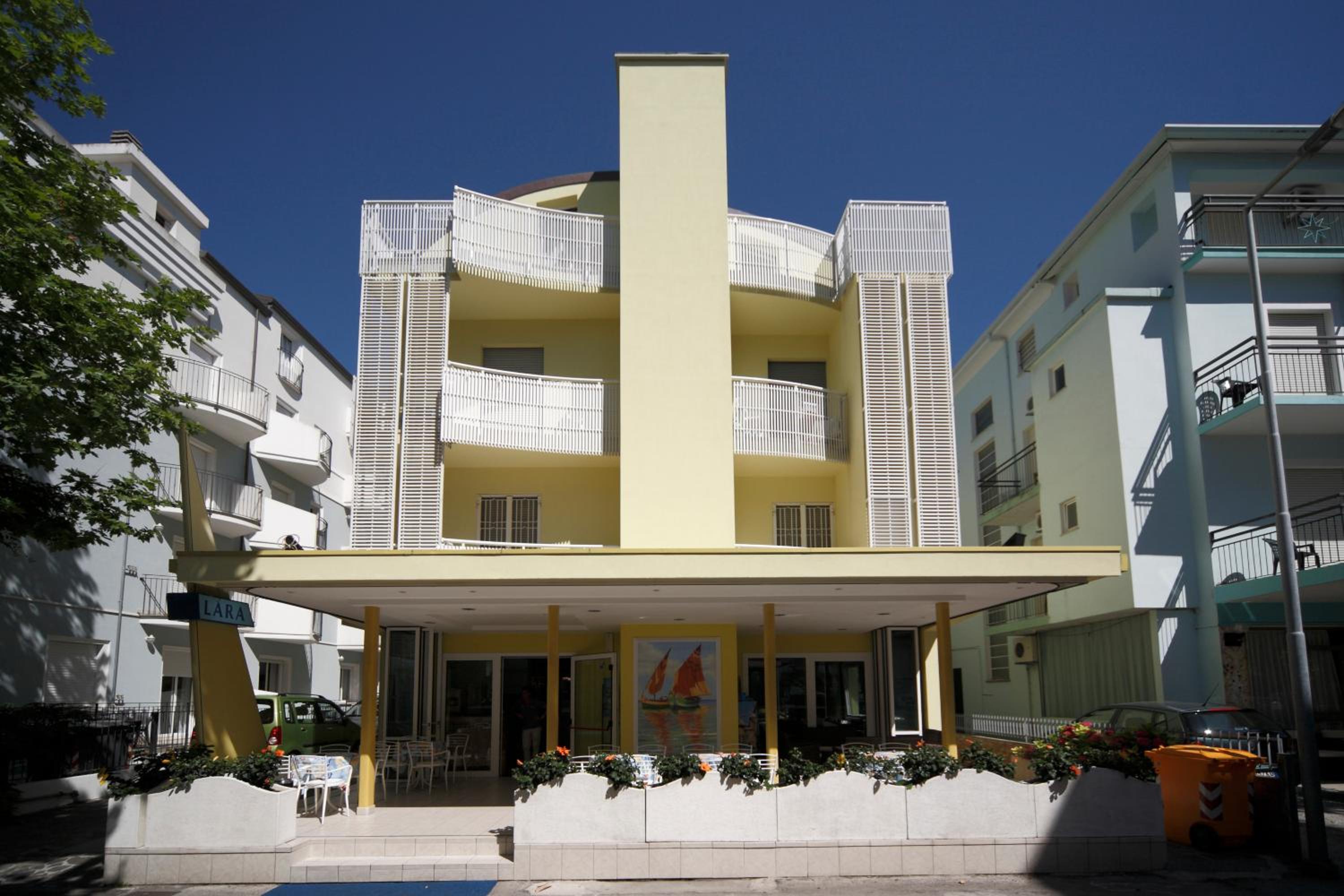 Hotel Lara 1/50