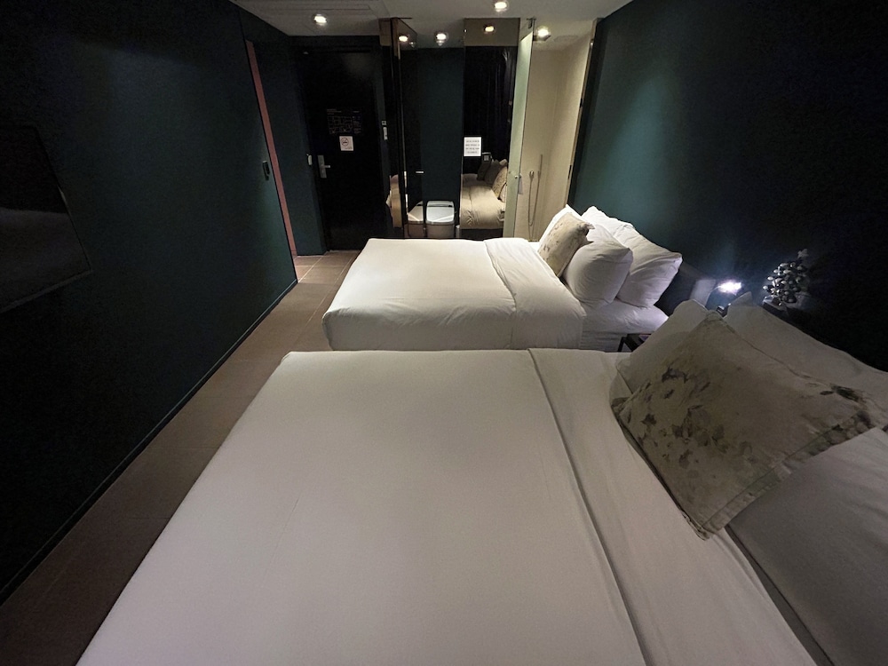 1 BEDROOM, DELUXE, TWIN BEDS, OCEAN VIEW
