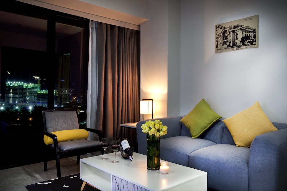 Novotel Living Saigon South 34/62
