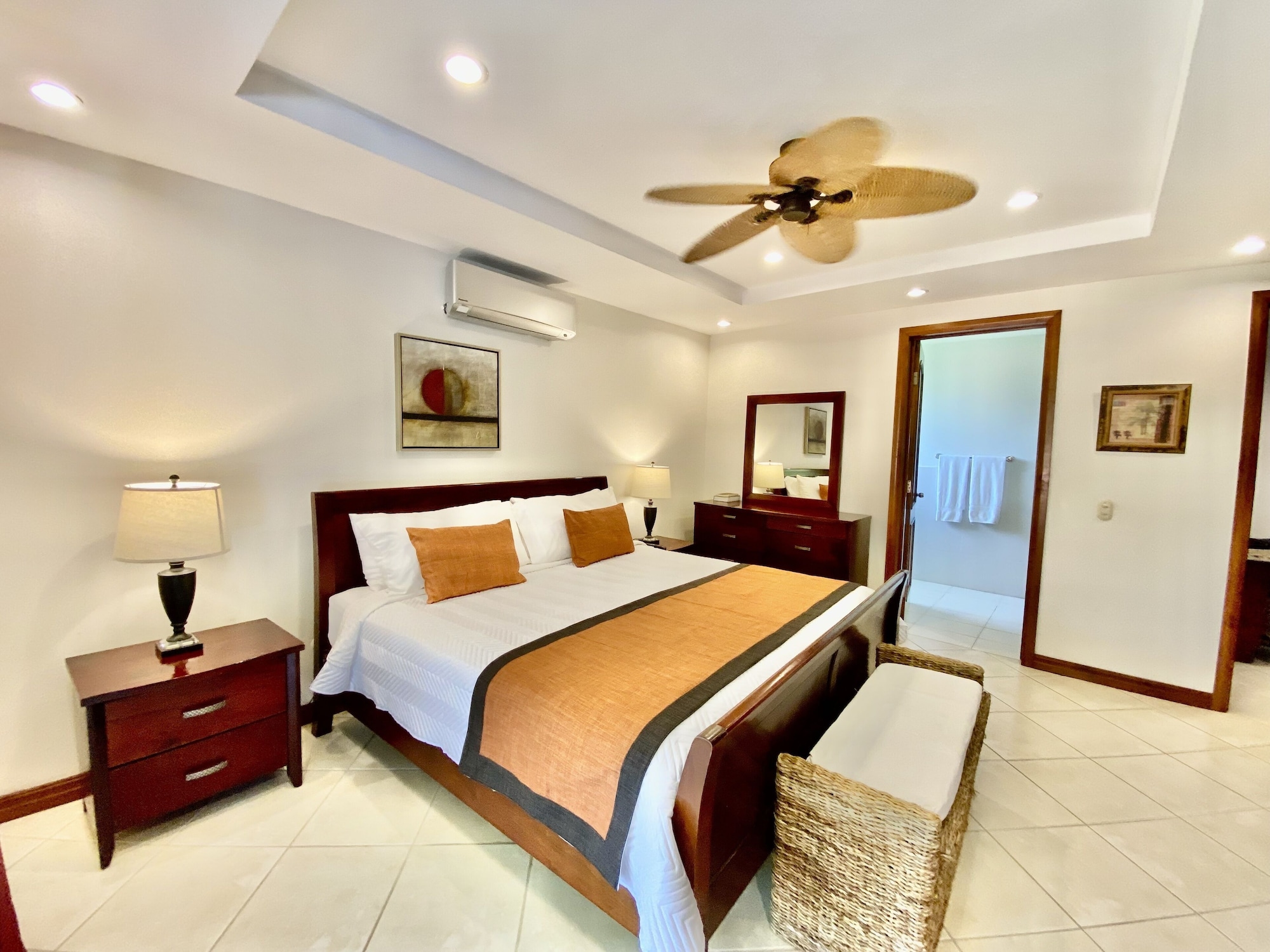 2 BEDROOMS, LUXURY, APARTMENT