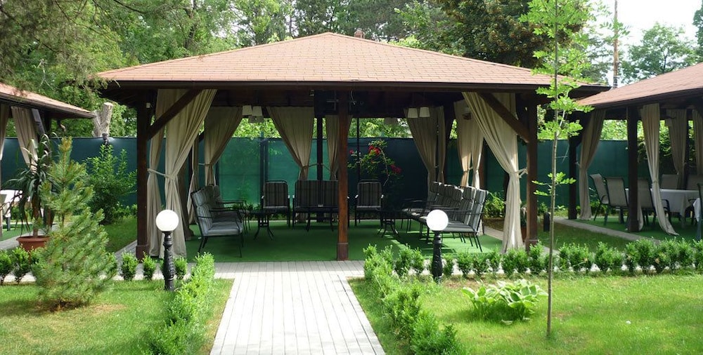 Hotel Baneasa Parc 30/35