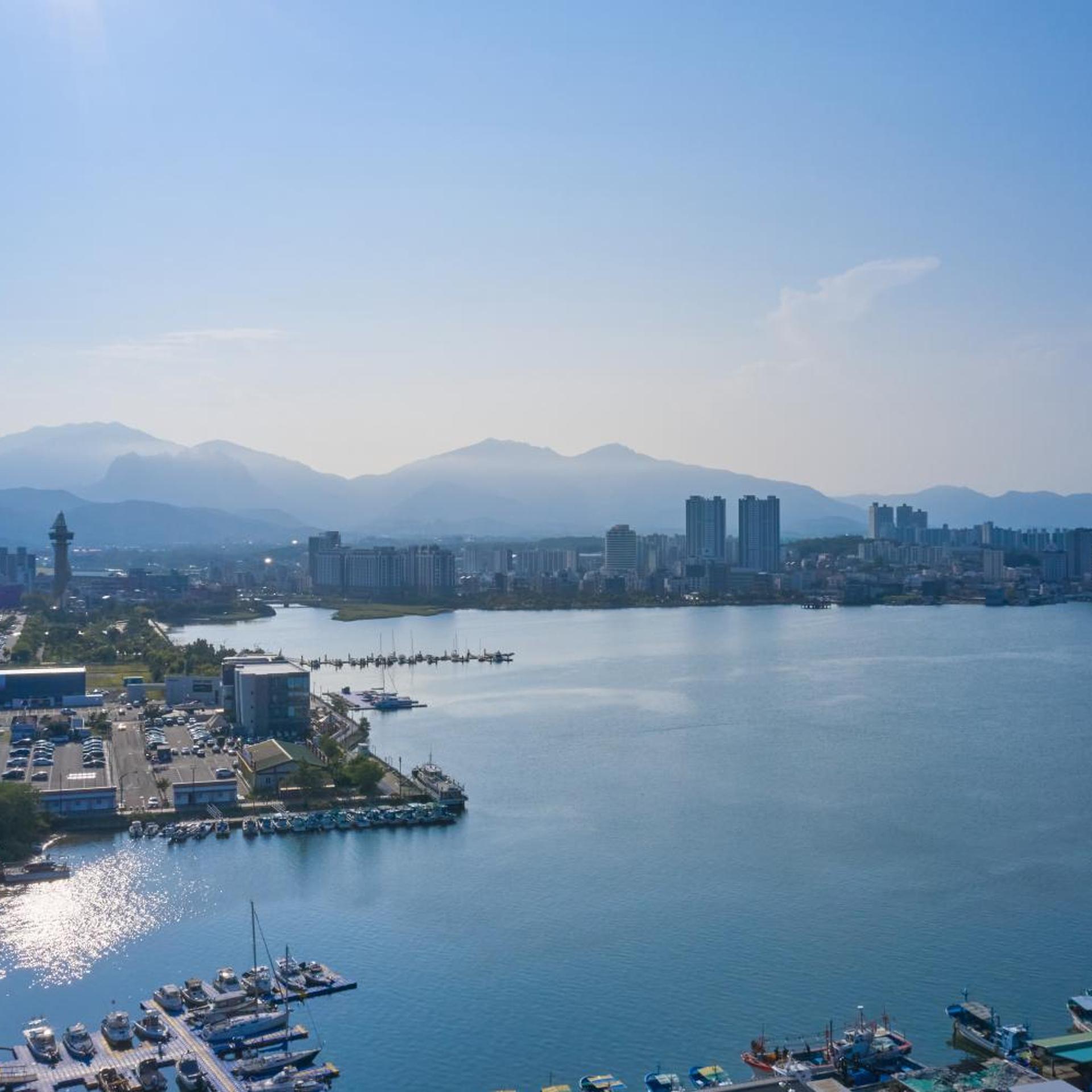 The Hotel Sokcho 46/51